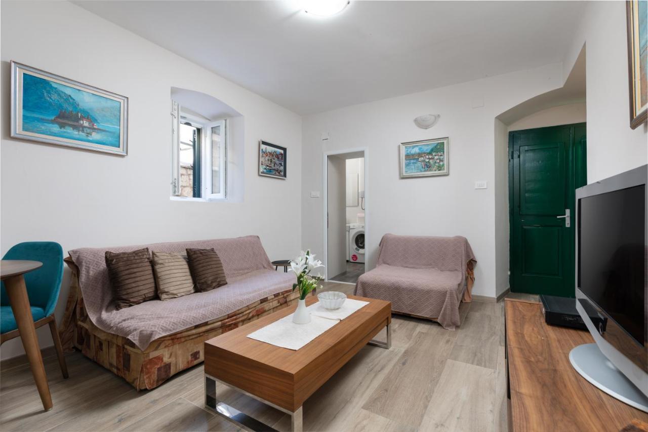 Tanja'S Seafront Orahovac Apartment Kotor Exterior photo