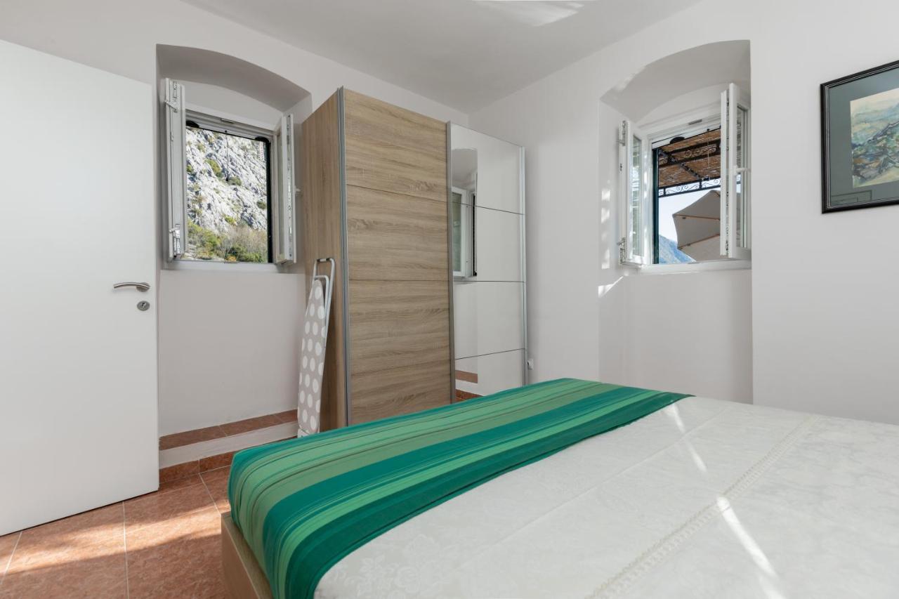 Tanja'S Seafront Orahovac Apartment Kotor Exterior photo